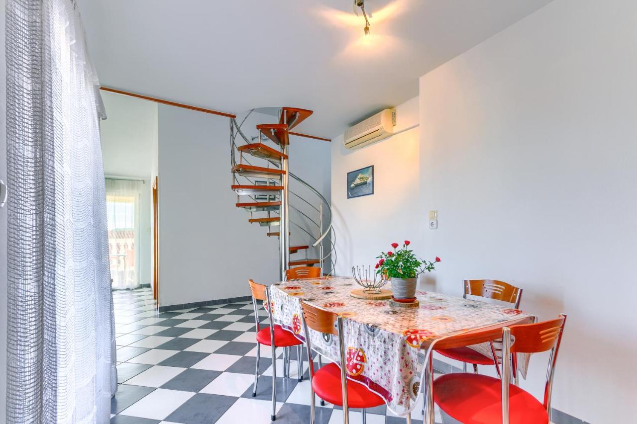 Apartmani Vukicevic Vodice Exterior foto